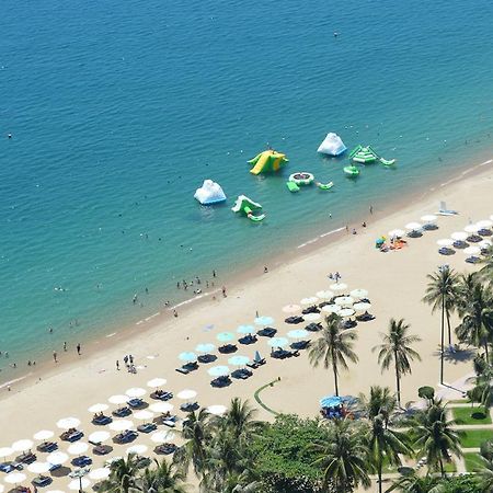 Maika Condotel Nha Trang Buitenkant foto