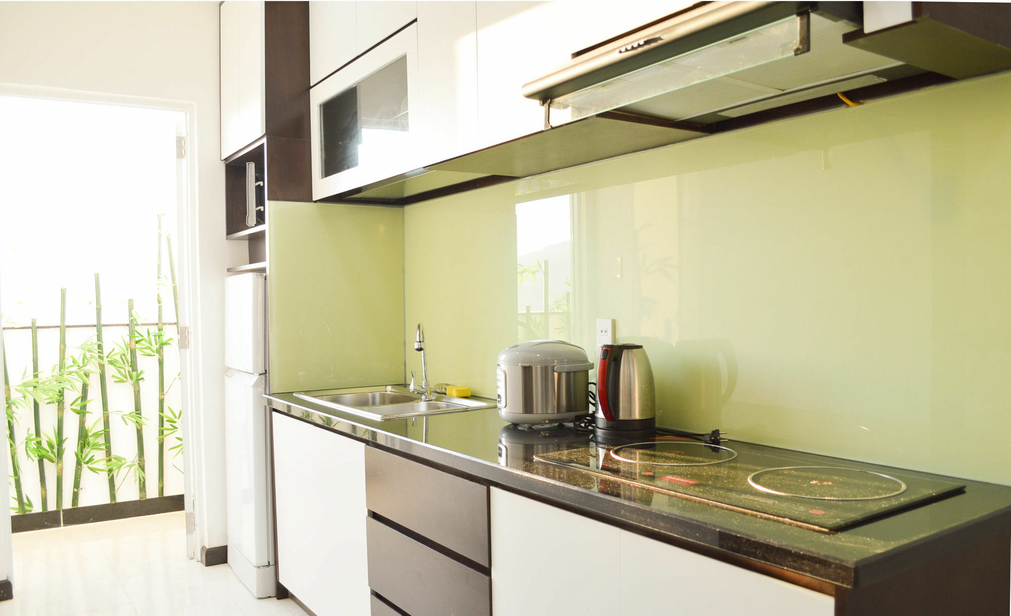 Maika Condotel Nha Trang Buitenkant foto